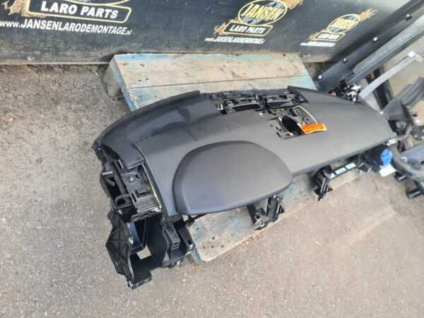 Range Rover Sport L494 Tablier de 2021 Usado LR124965