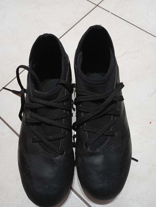 Korki adidas predator.