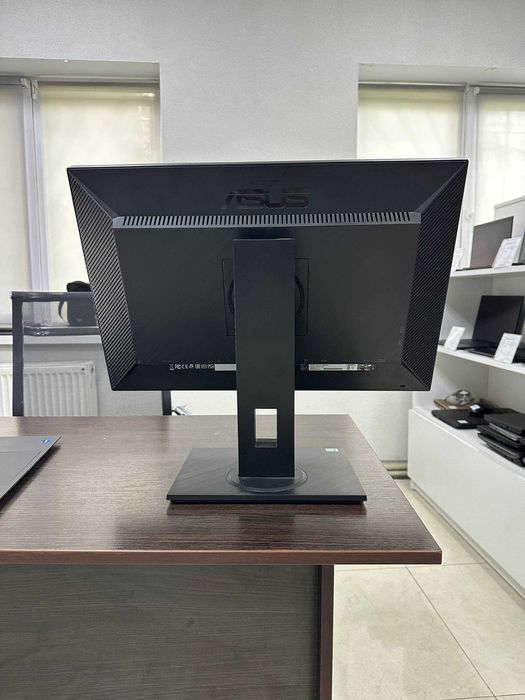 Монітор 24" Asus BE24WQLB. Також є Гурт!