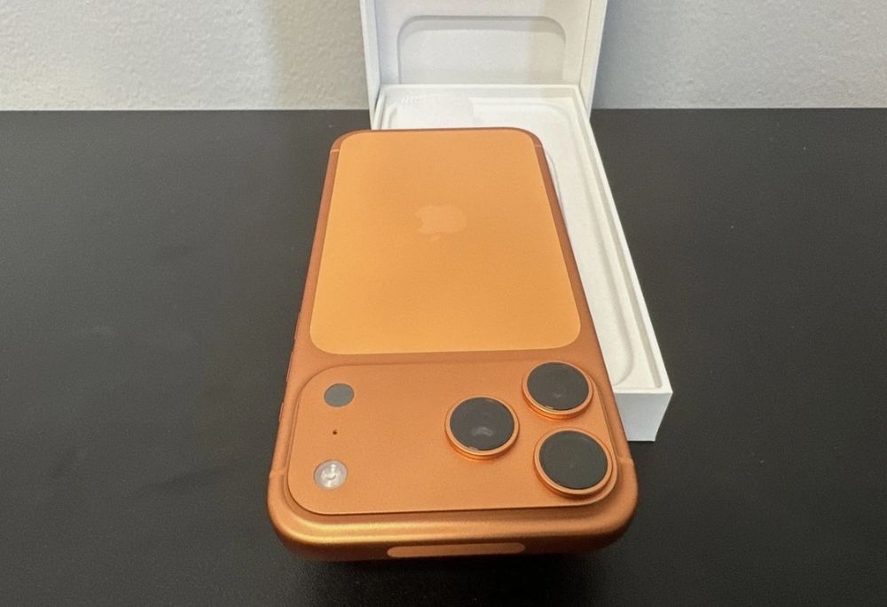 iPhone 17 Pro Max 256Gb Cosmic Orange