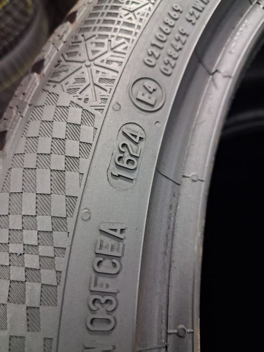Разноширокий комплект 275/35; 245/40 R20 Continental Conti Winter TS 860S шини б/у зима