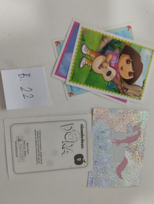 (B3) cromos de 8 coleções