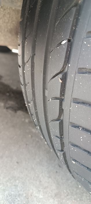 Carro usado como novo