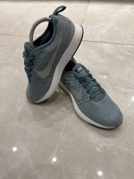 Кросівки Nike Dualtone Racer (EUR 37.5)