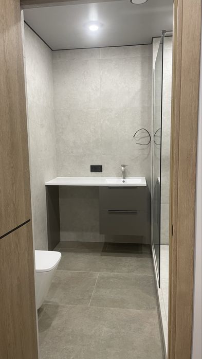 Продаж 1 кімнатної квартири з дизайнерським ремонтом + комірка в подарунок!