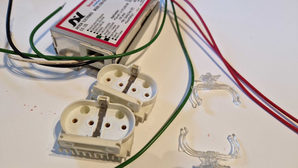 sterownik do świetlówki 2G11, model ANRON CSD-C24PBX