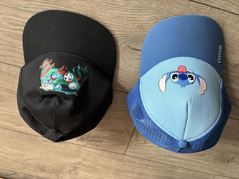 Super czapki chlopiece 2 szt