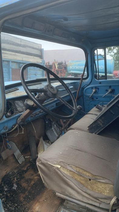 Продам МТЗ з підігрівом, КПС,  , оброикувач з компютеромта ЗІЛ,інш.
