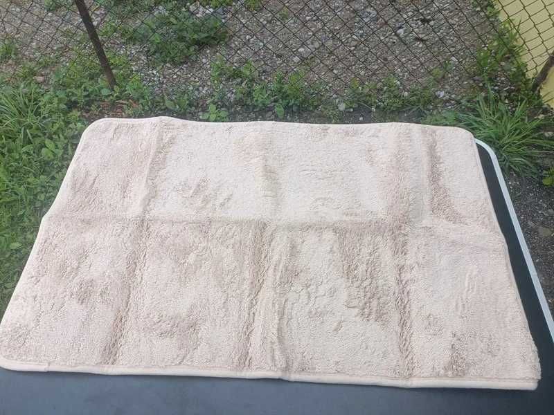 dywaniki łazienkowe