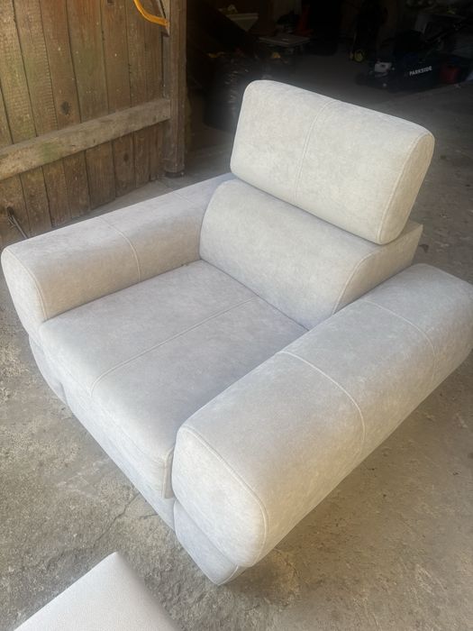 Fotel plus podnozek