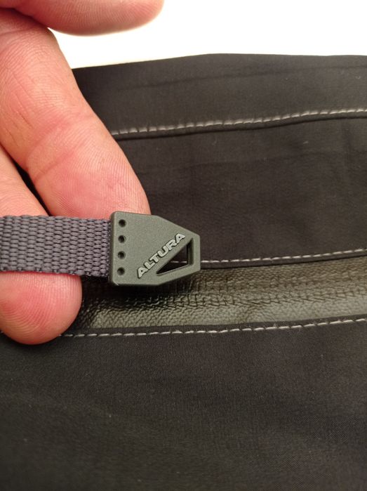 Штани Gore tex Altura, Tehnikal bike wear.size L