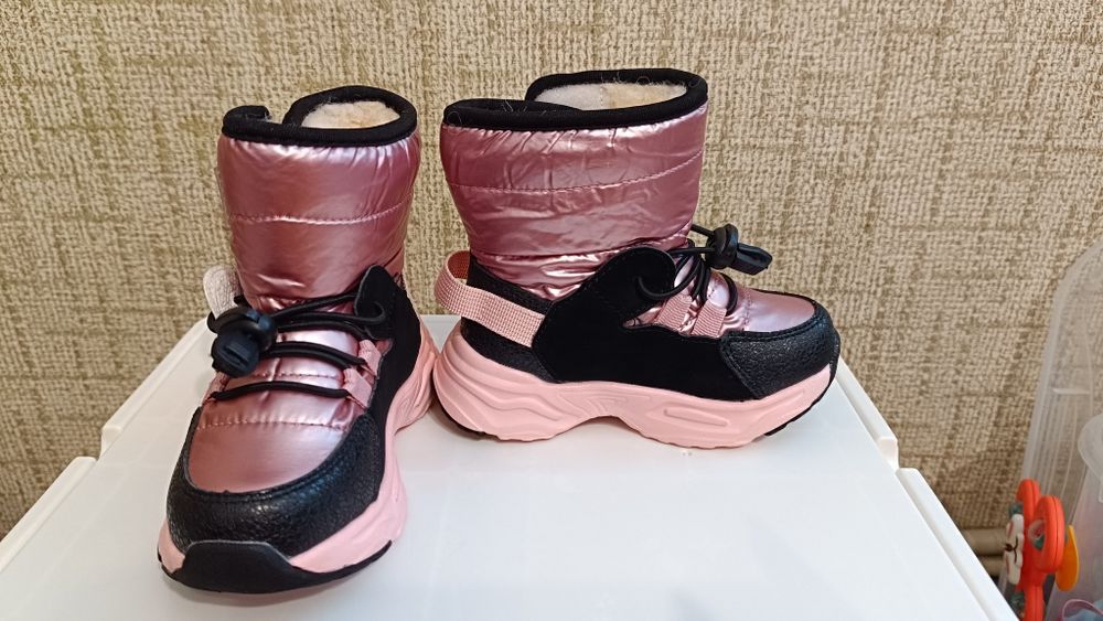 Детские зимние сапожки 25 размер