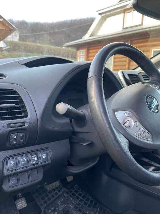 Nissan leaf 30kw