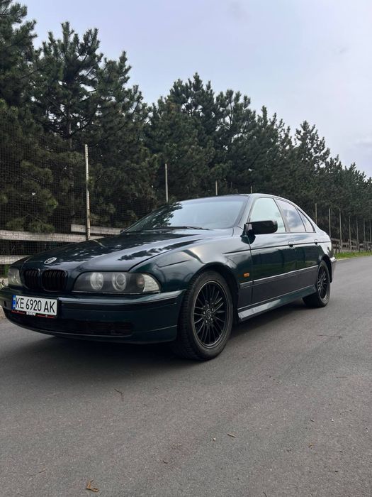 Продам БМВ Е39