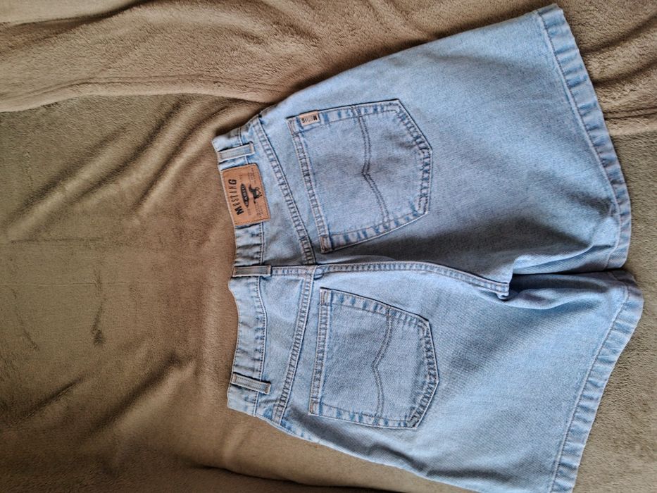 Шорты бермуды 38 джинс новые 36