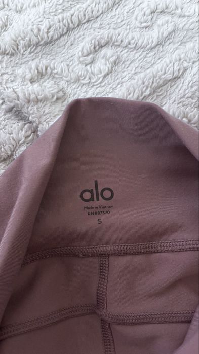 Alo Yoga High-Waist Cargo Legging