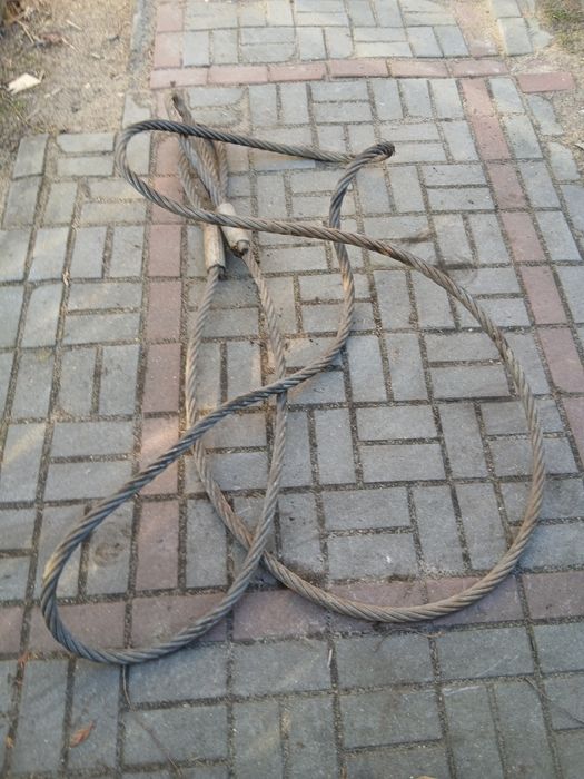 Lina stalowa fi 28. 8m