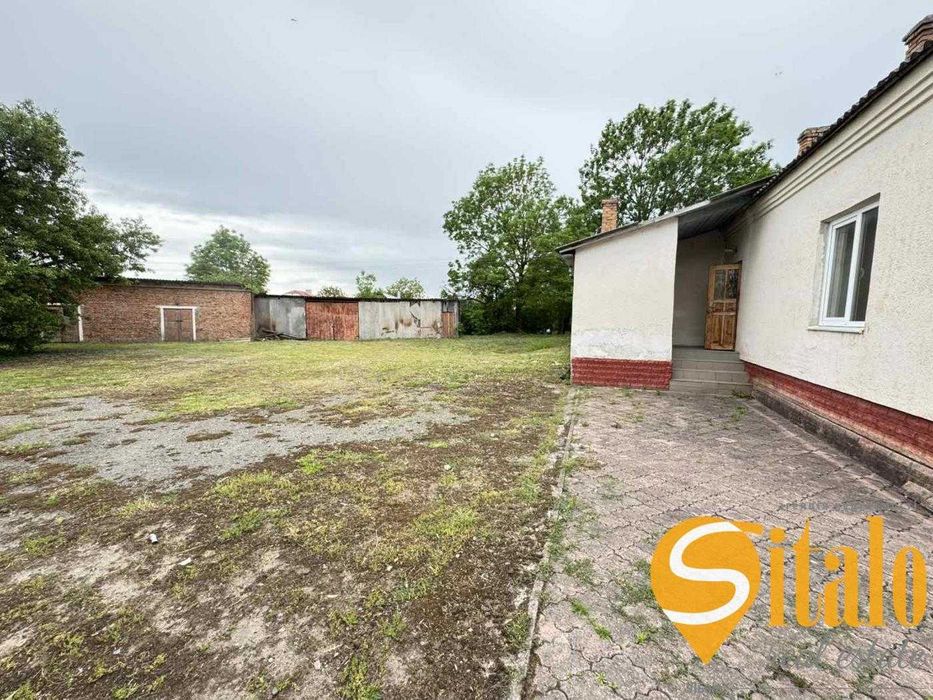 Продаж виробничо-складського приміщення м. Радехів