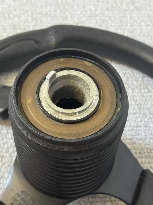 Volante ISOTTA com cubo VW