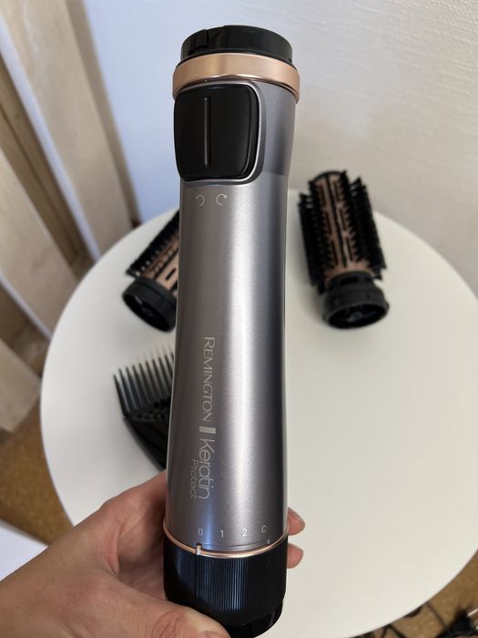 Фен-щітка  браш remington