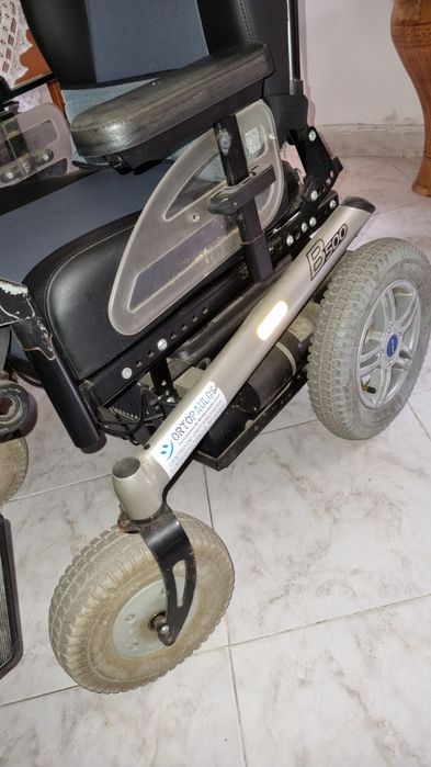 Cadeira de Rodas Eletrica