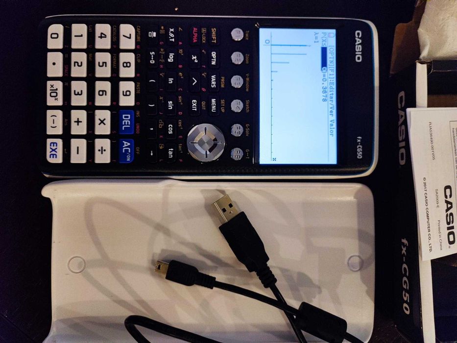 Calculadora Gráfica Casio FX-CG50 em ótimo estado