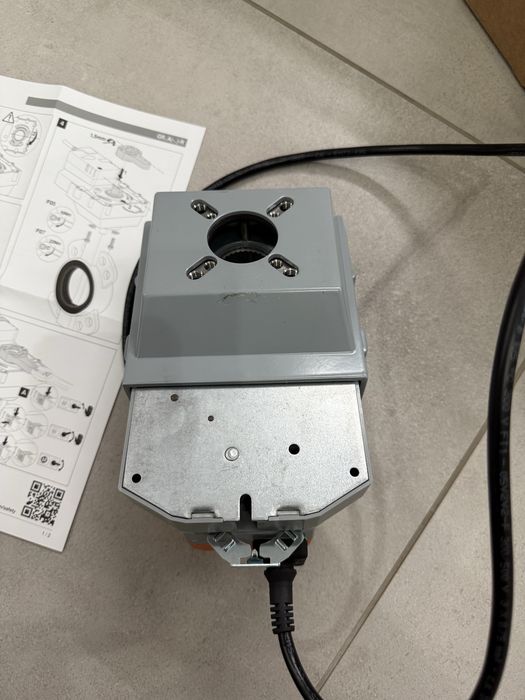 Siłownik zaworu Belimo GR24A-R AC/DC 24V