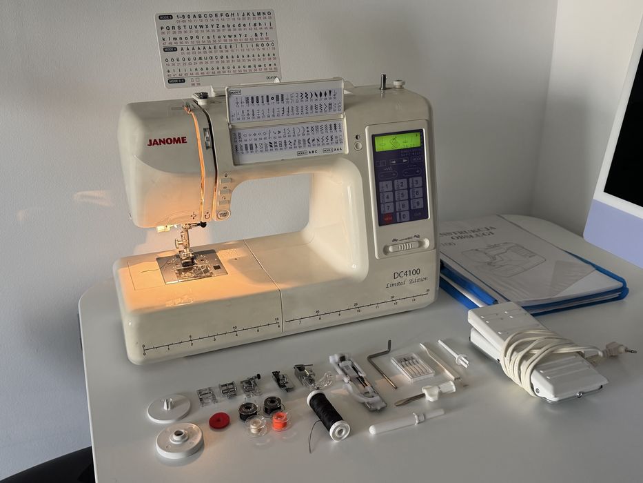 Maszyna do szycia Janome DC 4100, prawie nieużywana, idealny stan
