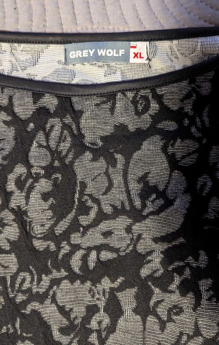 Sukienka  prosta firmy Grey Wolf