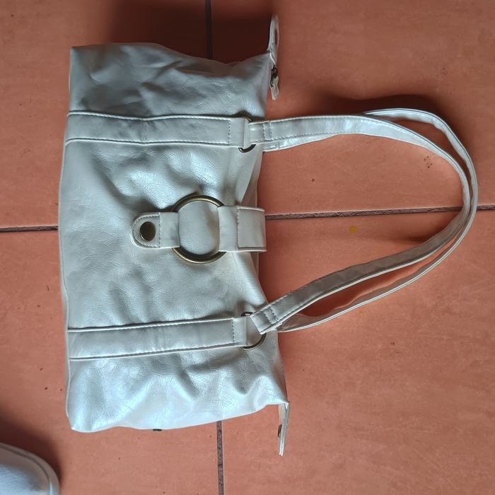 Kremowa mała torebka ecru