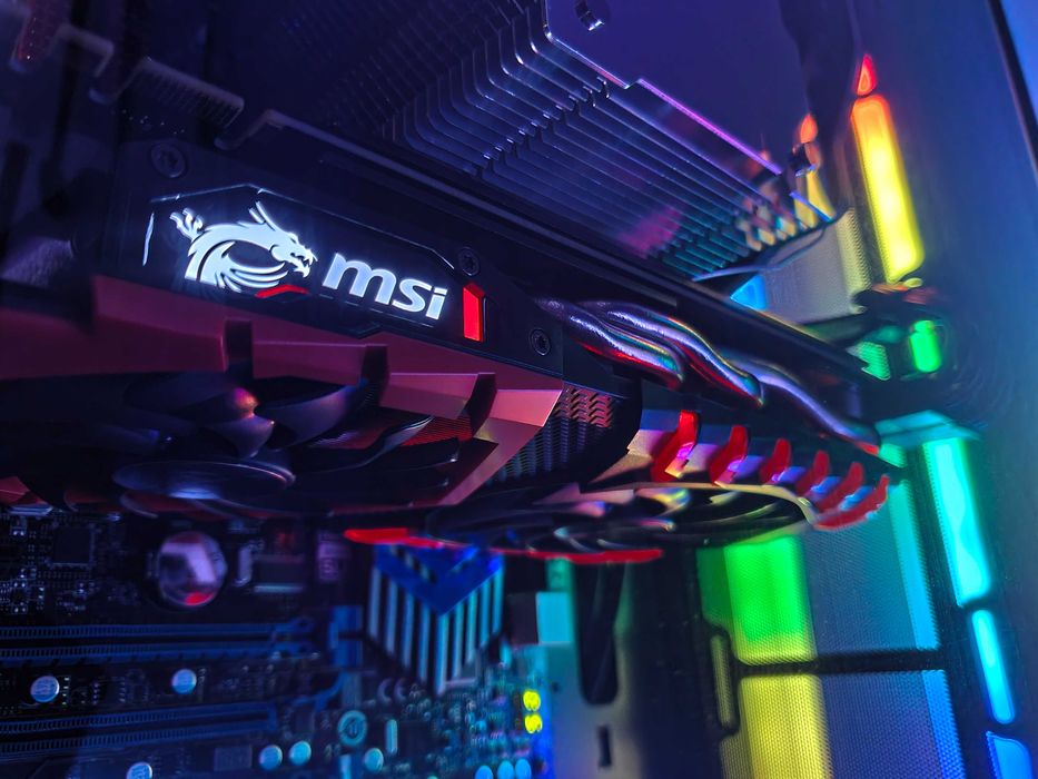 Komputer do Gier i7/GTX 1080 8GB/16GB RAM/SSD+HDD RGB Okazja!