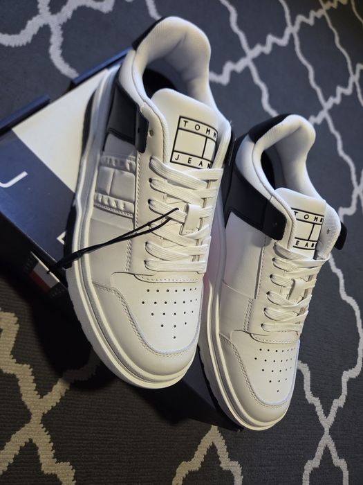 Tommy Jeans Sneakersy  r.39 plus skarpetki 3 pack
