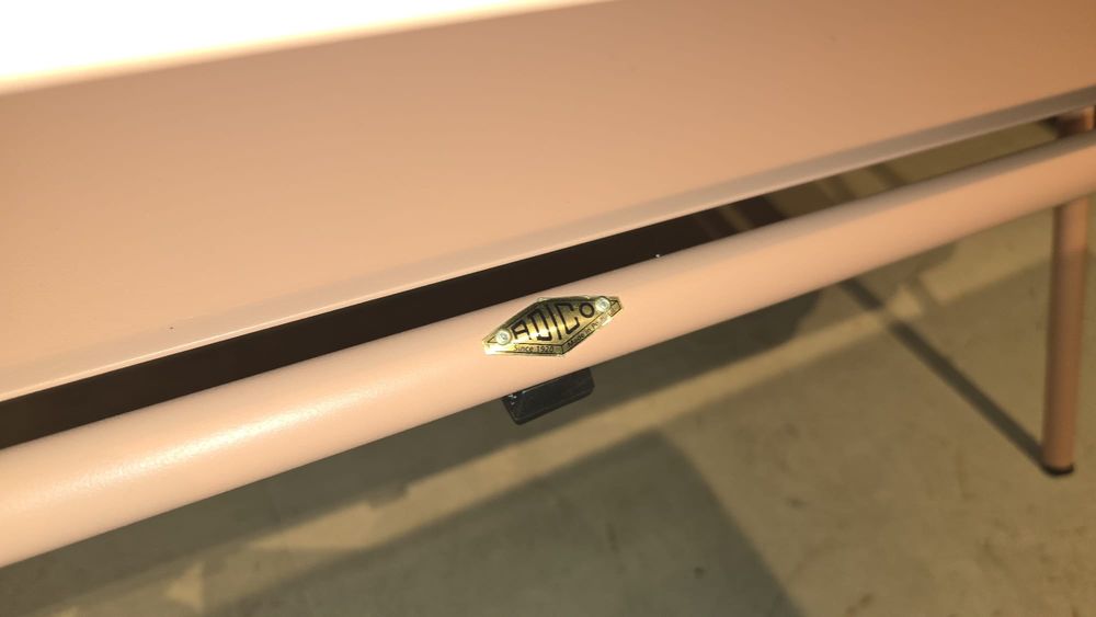 Banco de exterior ADICO ótimo estado