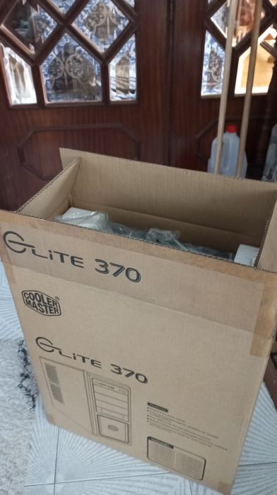 Caixa ATX PC - Cooler Master Elite 370