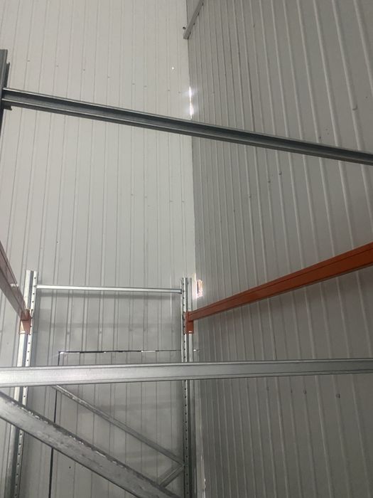 Стелажі на 216 палет