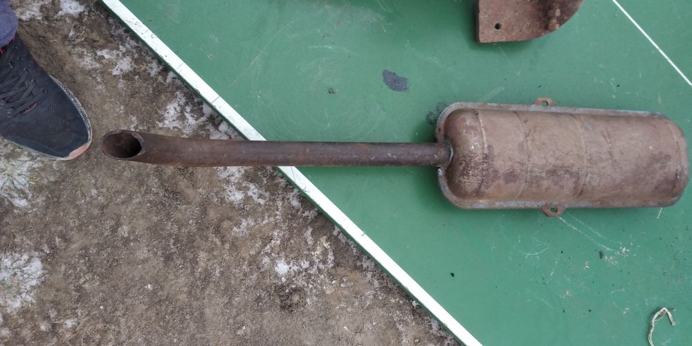 Продам Глушитель