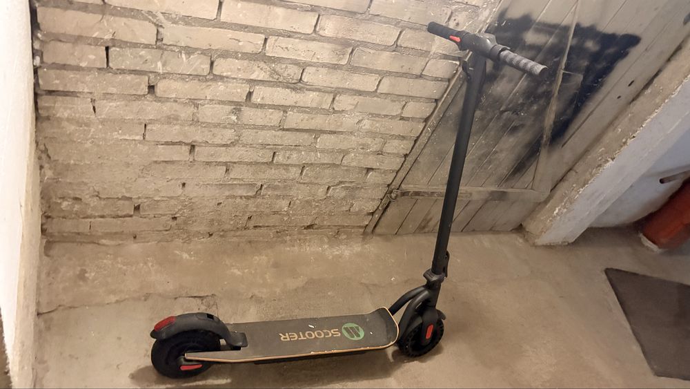 Hulajnoga Elektryczna Scooter S10 Czarna