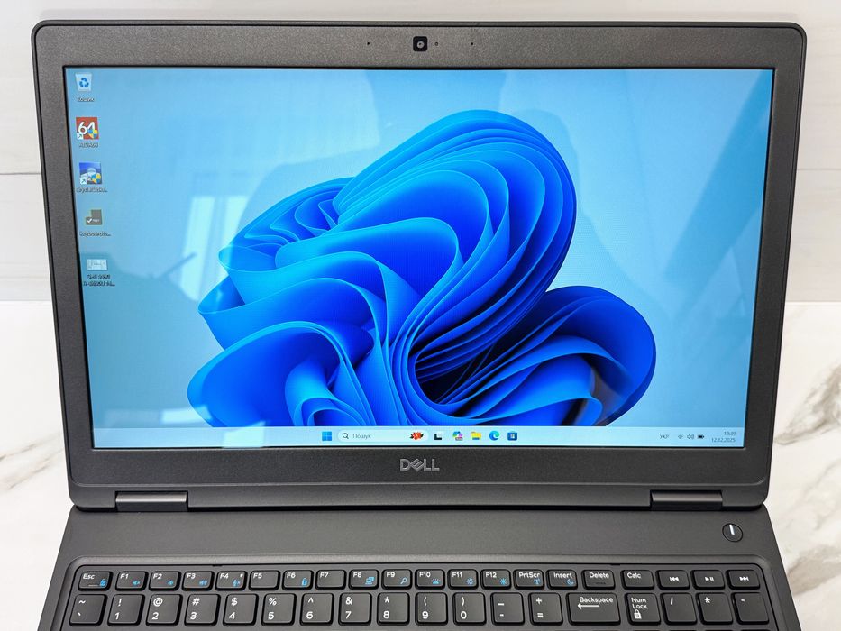 Dell Latitude 5590 15.6"TOUCH FHD IPS|i7-8650U|16GB|256 SSD|АКБ 4%