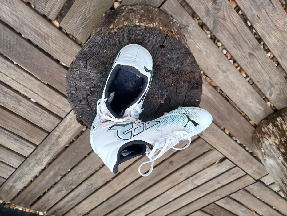 Chuteiras de Futebol/Rugby Puma n.42