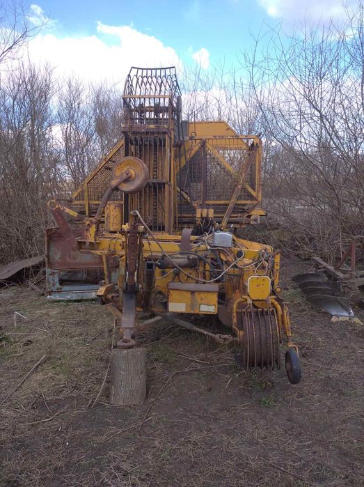 Комбайн буряковий Klein