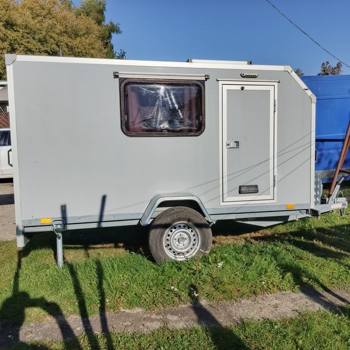 Przyczepa turystyczna lekka