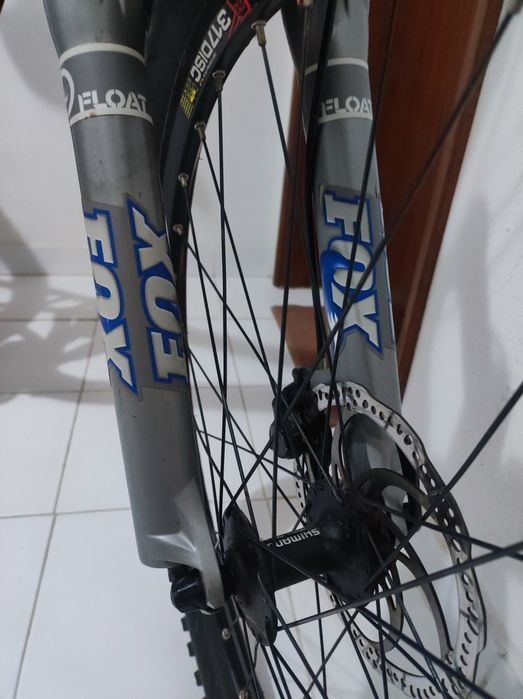 Bicicleta BTT enduro specialized fox xt