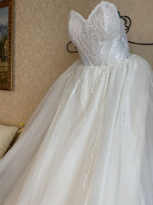 Весільна сукня для неймовірної нареченої