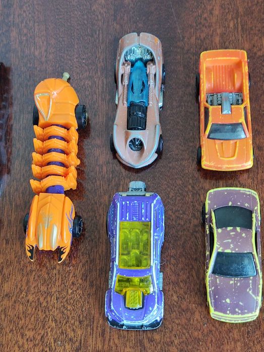 Машинки Hot Wheels 7 штук