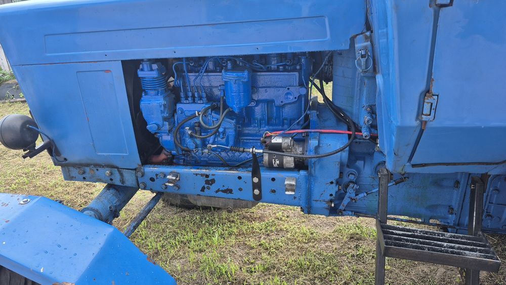 Продам МТЗ 80 з новим захватом