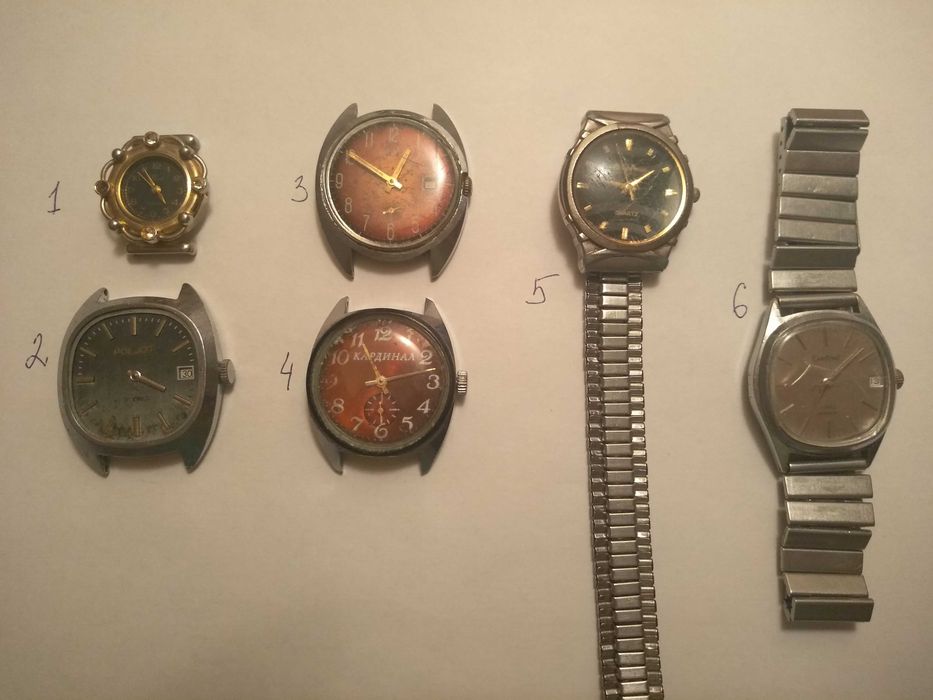 Часы механические наручные