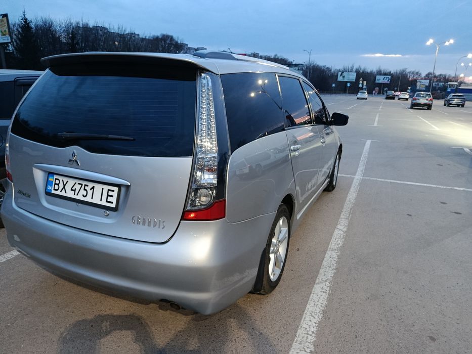 Продам Міцубісі Грандіс