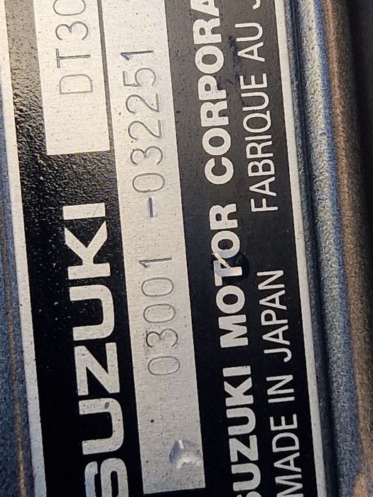 Suzuki silnik spalinowy 30km dwusów