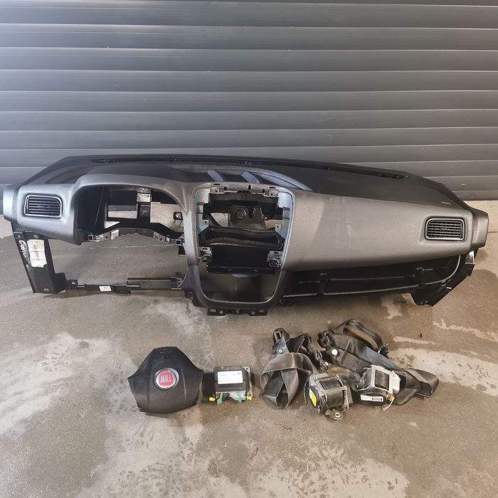 Deska rozdzielcza poduszki komplet doblo II