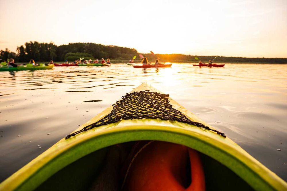 Domki i noclegi dla rodzin nad jeziorem | Majówka | Giewartów